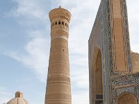Kalon minaret: gespaard door Gengis Kahn