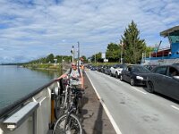 De oversteek naar Duitsland konden wij met dit gratis pontje maken.