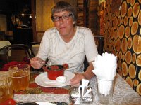 Gerda geniet van de Borsj.