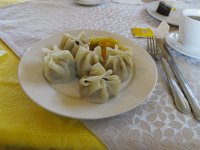 Als maaltijd krijgen wij dumplings met gehakt.